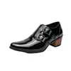 Botas Masculinas de Salto Alto Europeias e Americanas Tamanho Grande Bico Fino Aumentado para Primavera e Outono de 2025 Tamanho 38-46 Sapatos Masculinos de Couro