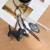 Pingente Cachorro Dachshund Estilo Miu Pingente de Bolsa com Corda Trançada Bolsa de Casal Pendurada Chaveiro Fofo Escalada Vintage Ins