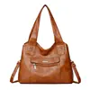 Bolsa de Mujer Transfronteriza al por Mayor 2025 Nueva Bolsa Tote Piel Suave Hombro Cruzado Gran Capacidad Moda Retro Bolsa de Mujer