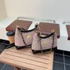 Bolso de Cadena Acolchado Estilo Chanel para Mujer, Diseño de Nicho de Alta Gama, Bolso de Hombro Vintage, Nuevo Bolso Hobo para Commuter de Principios de Otoño
