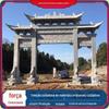 Edifício do arco do portão do granito do jardim do jardim local panorâmico Fábrica chinesa do arco de pedra fornece três portas arco de pedra rural do terceiro andar