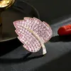 Broche Folha Elegante de Fragrância Pequena de Nicho Pin de Dia das Mães Exquisito de Alta Qualidade Acessório de Corsage para Roupa