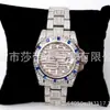 Venta al por mayor de fábrica Comercio exterior Más vendido Impermeable Luminoso Reloj para hombre con incrustaciones de diamantes de circonita Venta al por mayor y al por menor