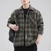 2026 [Colección Otoño/Invierno Nueva] Retro estilo japonés, grueso, a cuadros, prenda exterior, corte holgado, camisa casual de manga larga para hombre, estilo americano