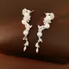 Colar Elegante e Versátil de Pérola e Zircônia, Corrente Clavicular de Luxo Leve e de Nicho, Conjunto de Joias de Moda Exquisito de Alta Qualidade Atacado