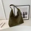 Bolsa de ombro de veludo transfronteiriça, estilo retrô e casual, bolsa tote de grande capacidade, versátil para o trabalho, bolsa de mão e conjunto de bolsas combinando, personalizável