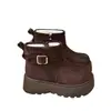 Botas de nieve cortas para mujer con suelas gruesas para mujeres menudas, nuevo modelo de invierno 2026, forradas de felpa y engrosadas, botas cortas cálidas con suelas de plataforma para aumentar la altura