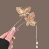 Pasador de Pelo Dorado Estilo Antiguo con Borla de Mariposa Nuevo Estilo Chino Pasador de Pasos Oscilantes Accesorios Estilo Nacional Hanfu Tocados para Fotos de Novia