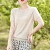Nova moda de verão T-shirt versátil de gola redonda, manga curta, cor sólida, corte solto em Liocel, versão coreana, camiseta básica simples de cor sólida para mulheres
