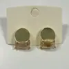 Pendientes de perla y diamante cuadrado de circón de lujo para mujer, únicos y deslumbrantes, con un toque de alta gama, compactos, elegantes, versátiles y simples.