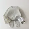 Ropa de estilo coreano para bebés y niños pequeños: conjunto de punto cómodo y casual, de corte holgado, adecuado para primavera y otoño, elegante atuendo de dos piezas