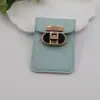 2026 Novo Porta-Cartões Pequeno Europeu e Americano Estojo para Cartões Capa de Cartão Simples Feminina Pequena Carteira de Moedas Capa de Celular Fecho Pequena Bolsa Estilo Fragrância