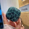 Estampado de Leopardo Transfronterizo Adecuado para Funda de Auriculares Huawei Clip2, Nueva Funda Dura de PC de Imitación de Cuero PU, Estilo de Negocios, Anticaídas