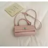 Bolso Pequeño Texturizado con Patrón de Cocodrilo Transfronterizo para Mujer 2026 Nuevo Estilo Bolso de Mano con Bloques de Color Elegante Bolso Cruzado de Alta Gama