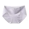 Ropa interior de algodón puro jacquard transpirable ajustada con abertura alta para mujer 10A antibacteriana todo algodón entrepierna extendida bragas triangulares sin costuras