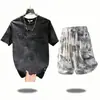 Conjunto Masculino Elegante de Manga Curta Tendência Nova Primavera e Verão Casual Estampa de Letras Moda Meia-Manga Gradiente Gola Redonda Versátil Camiseta