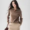 Suéter de cachemira con media cremallera de hilo floral, juvenil y de corte holgado, morado, nuevo estilo 2026, adelgazante, casual, top versátil para mujer