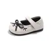 Sapatos de Couro Estilo Pequena Dama Bebê Recém-nascido Pequeno Fragrância 2025 Primavera Outono Novo Solado Macio Laço Sapatos Doces de Princesa Criança Pequena Sapatos Individuais