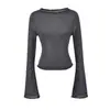 Top de punto de color liso, cuello redondo, manga larga, estilo americano de alta gama, simple, para el otoño de 2026, top chic y moderno de corte ajustado para chicas a la moda