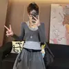 Suéter de Tricô Cinza Estilo Coreano com Gola Alta e Manga Longa para Mulheres, Conjunto de Duas Peças com Peça Interna Slim-Fit para Outono e Inverno
