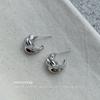 Pendientes de espiral de metal irregulares japoneses y coreanos con diseño de dios de la luna, estilo retro, elegantes y perezosos, con aguja de plata 925 para mujer.