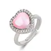 Acessórios transfronteiriços mais vendidos anel de prata feminino anel em formato de coração pedra preciosa de cristal rosa natural flor de hibisco anel de amor