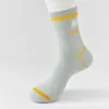 Calcetines para Hombre Otoño/Invierno Algodón Puro Media Pantorrilla Resistentes al Olor Absorbentes de Sudor Anti-Olor Deportivos para Baloncesto Largos Modernos Industria del Calcetín de Zhuji