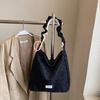 Bolsa de Ombro Grande Capacidade para Comutação de Comércio Exterior Feminina Versátil 2025 Nova Casual Simples Cruzada no Ombro Estilo Coreano Bolsa Tote