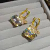 Pendientes Cuadrados de Mariposa con Zirconia y Tachuelas Plateadas, Exquisitos y Elegantes, Lujo Ligero, Pendientes de Gama Alta, Pendientes con Sentido de Estilo para Mujer