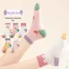 Meias Leves, Respiráveis, Confortáveis, Amigas da Pele, de Malha Delicada, com Tema de Estampa de Desenhos Animados Fofos, para Vendas Transfronteiriças