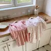 Ropa infantil estilo coreano con cuello alto y ribete de volantes, vestido para niñas, colección primavera 2026, vestido de princesa floral de manga larga para bebés y niños pequeños