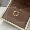 Collar Shangmei de Panal con Círculos Huecos, Chapado en Oro V con Oro Rosa de 18K, Cadena para Clavícula de Mujer, Diseño de Panal, Moda de Alta Gama, Lujo Ligero