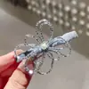 Presilha de Cabelo de Uma Palavra Flor Oca Bordada à Mão de Luxo Leve Dongdaemun Coreano Presilha para Cabelos Rebeldes de Temperamento de Alta Qualidade Novos Acessórios de Cabelo