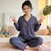 Pijama Casual para Mujer para Primavera y Otoño, Diseño Rayado tipo Algodón, Tacto de Alta Gama, Manga Larga, Pantalón Largo, Estilo Delgado, Ropa de Casa, Adecuado para Usar como Ropa Exterior, Venta al por Mayor