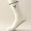Calcetines Deportivos Antideslizantes Profesionales para Yoga para Mujer, Algodón Puro, Resistentes al Olor, Calcetines para el Suelo sin Costuras, Calcetines de Media Pantorrilla para Fitness, Running, Pilates