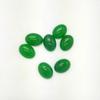 Venta al por mayor de fábrica suministro de comercio exterior picante jade malayo verde óvalo superficie de anillo piedra desnuda diy mesa con incrustaciones a mano