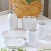 Estilo nórdico banheiro de cerâmica seis peças conjunto banheiro Bath Press desinfetante de mãos garrafa de três peças conjunto pode ser personalizado fabricante