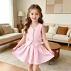 Conjunto de Dos Piezas para Niñas Verano 2026 Chaleco Rosa con Lazo Falda Plisada Top sin Mangas de Cuello en V Falda Corta Atuendo Elegante