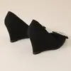 Sapatos de Salto Alto Plataforma Wedge de Trabalho Fashion Sexy com Strass 2026 Novo Estilo 35-43 Tamanho Grande Sapatos Femininos Ponta Fina Doce Sapatos de Salto Único