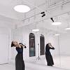 Candelabro moderno minimalista recepción escuela de danza un metro dos luces redondas grises salón de baile yoga para adultos candelabro atmosférico