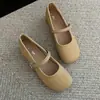 Zapatos blancos Qipao estilo Chanel para mujer 2026 Otoño nuevo estilo para combinar con faldas Mary Jane zapatos pequeños de cuero punta redonda nuevos zapatos de un solo color estilo chino