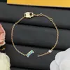 Pulsera Nueva de Diseñador Estilo Europeo y Americano Transfronteriza con Logo y Múltiples Patrones de Letras para Mujer, Sensación de Alta Gama, Fotos Reales, Venta al por Mayor en Vivo