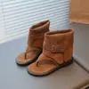 Sandálias de Tira Fina Estilo Retrô para Meninas, Novo Estilo Verão 2026, Botas Curtas Estilo Oeste de Xinjiang Combinadas com Saias, Sandálias Romanas