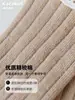 Calcetines de algodón de grado A para bebé, versátiles para primavera y otoño, con un dulce diseño de encaje calado, de longitud media hasta la pantorrilla y un borde festoneado estilo princesa.