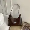 Bolsos de Moda de Alta Gama para Mujer 2025 Nuevo Invierno Retro Bolso de Hombro y Axila de Nicho Versátil Bolso Cruzado para Viajes y Uso Diario