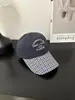 Gorra de Béisbol con Bordado de Letras Estilo Coreano, Bloques de Color de Nicho, Cuadros, Visera, Versátil para Mujer Primavera y Verano, Parte Superior Suave, Gorra de Pico, Moderna