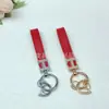 Chaveiro Cravejado de Diamantes, Chaveiro de Couro Granulado para Carro, Fivela de Metal Universal para Homens e Mulheres, Pingente de Bolsa, Pequeno Presente
