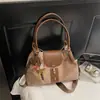 Bolsa Tote de Camurça Grande Capacidade Outono e Inverno, Bolsa de Ombro Exquisita, Novo Estilo Coreano, Bolsa Transversal Casual da Moda Diária