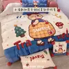 2026 Nuevo Estilo de Pompón Engrosado Estampado Formato Grande Dibujos Animados Alto Gramaje Leche Polar Conjunto de Tres Piezas Conjunto de Cuatro Piezas Sábana Cama Cama