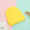 Novos Chapéus de Tricô para Bebês Outono e Inverno 2024 Chapéus Coloridos para Crianças Meninos e Meninas Chapéus de Lã Enrolada Quentes de Inverno